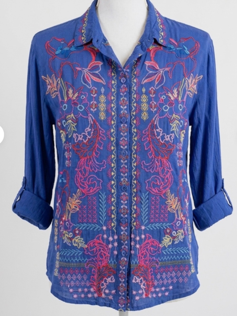 Johnny Was XS New No Tags Luisa Blouse Blue Top Roll Sleeves Embroidered Shirt - Picture 2 of 7